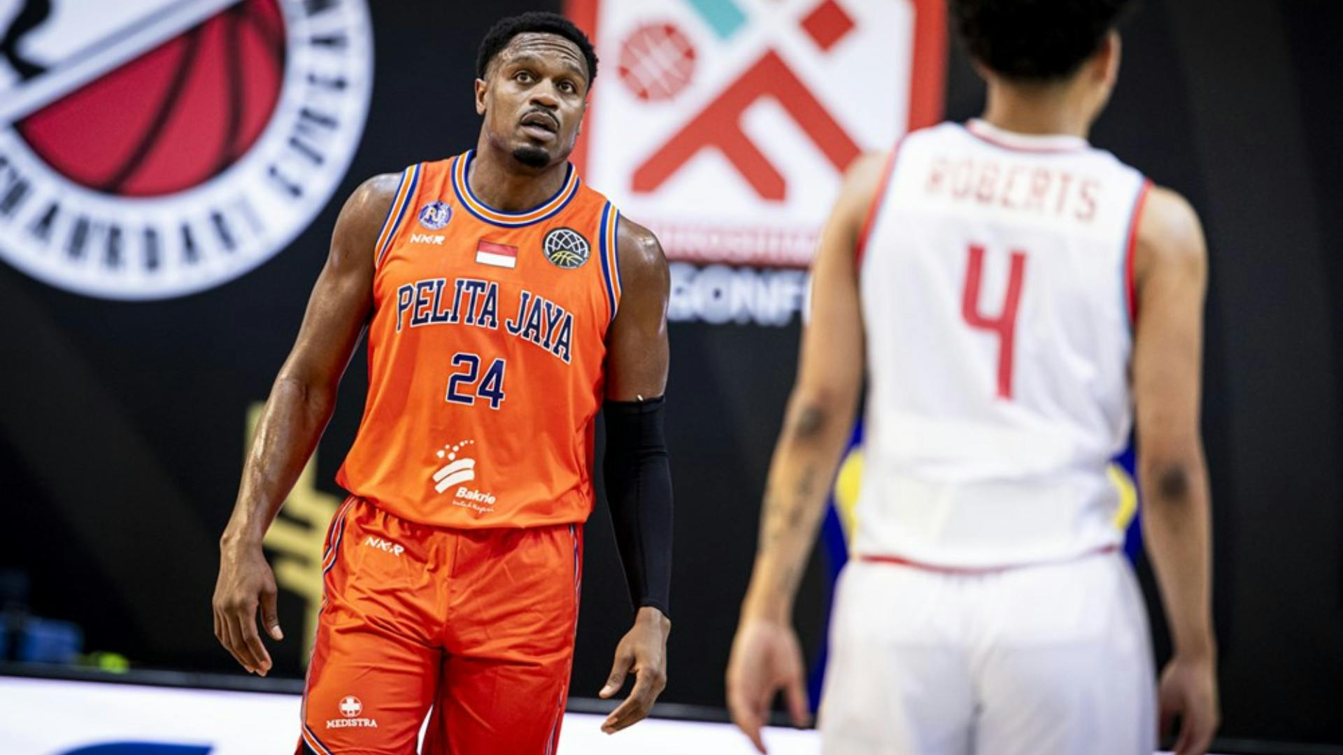 Justin Brownlee, Pelita Jaya drop BCL Asia opener to B1 champion Hiroshima